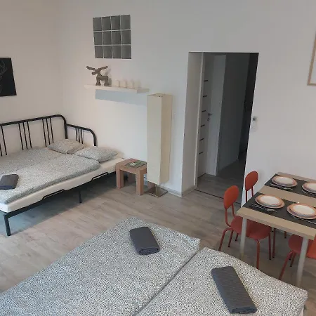 Apartamento Utulny Apartman S Balkonom